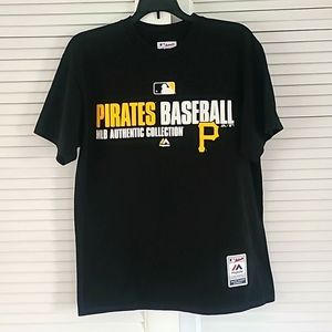 Majestic Pittsburgh Pirates BB Short Slv Heavyweight Tee Shirt  Sz M. Black
